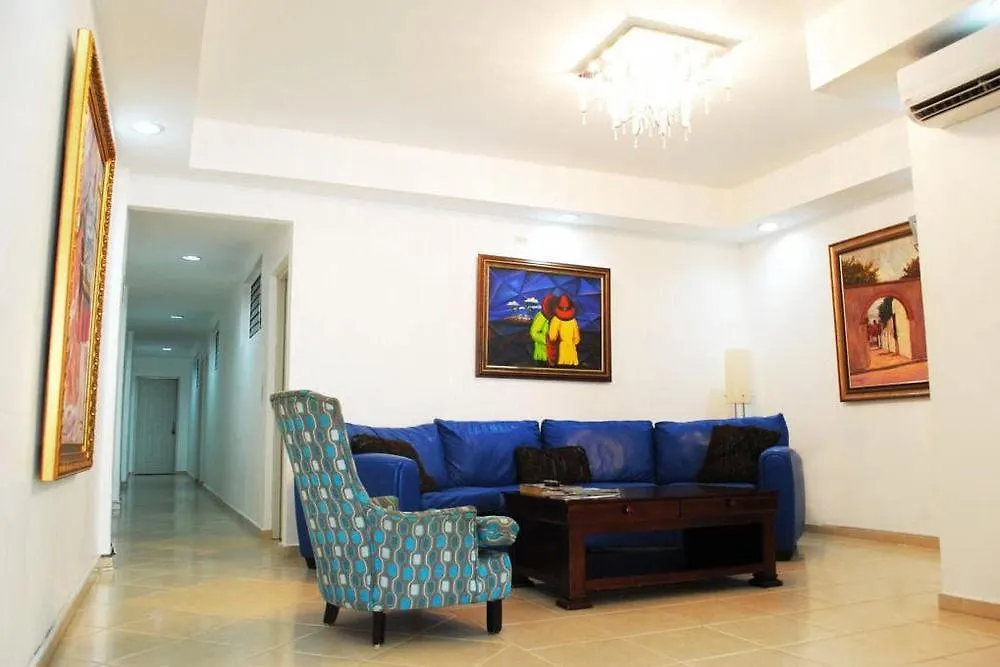 Hotel La Colonia Santo Domingo