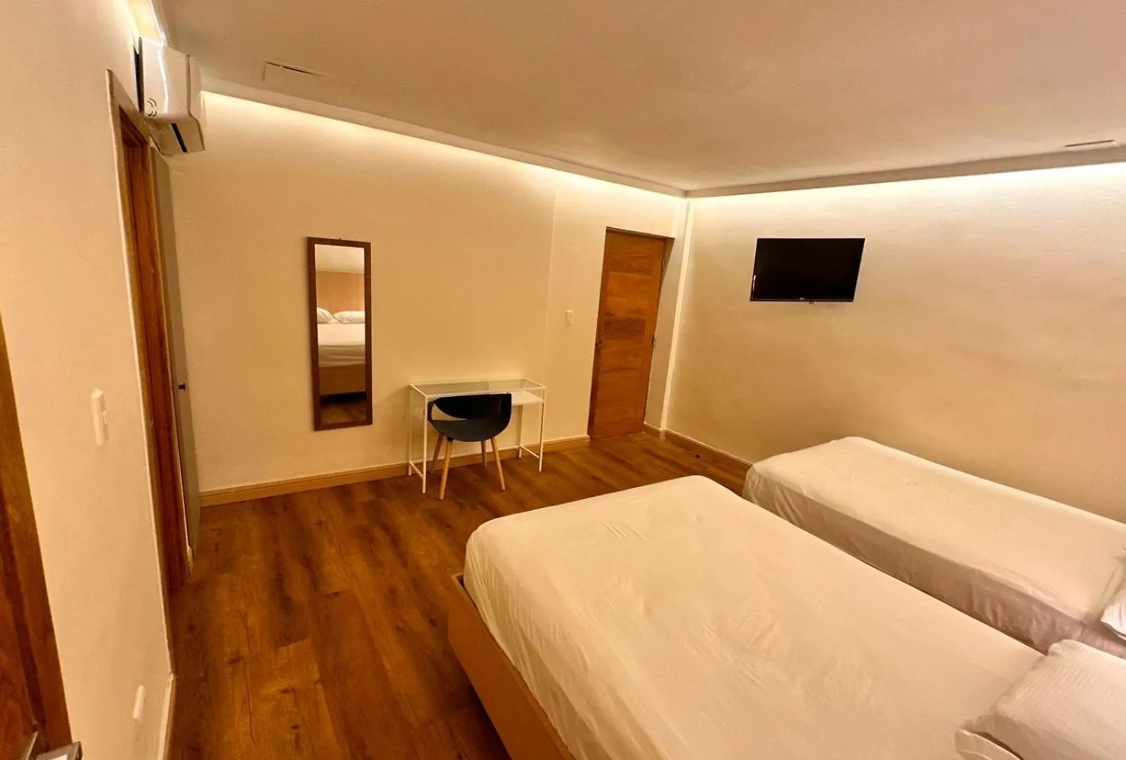 Hotel La Colonia Saint-Domingue